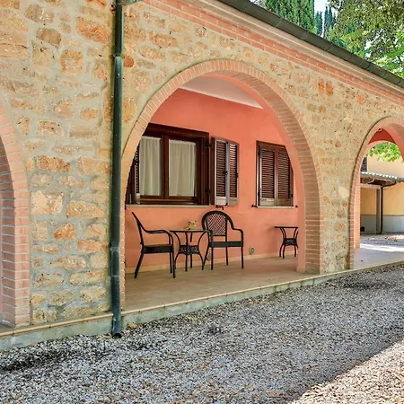 Hotel With Swimming Pool Immersed In The Typical Tuscan Countryside Just 5 Minutes From Massa Marittima *