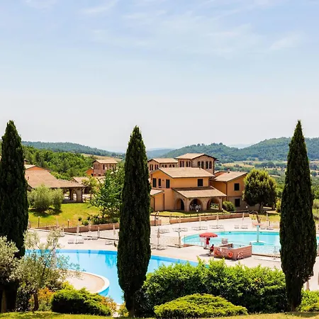 Hotel With Swimming Pool Immersed In The Typical Tuscan Countryside Just 5 Minutes From Massa Marittima